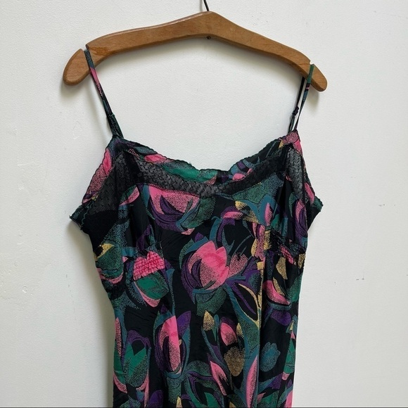 Lux Lace Slip Dress - Picture 3 of 9